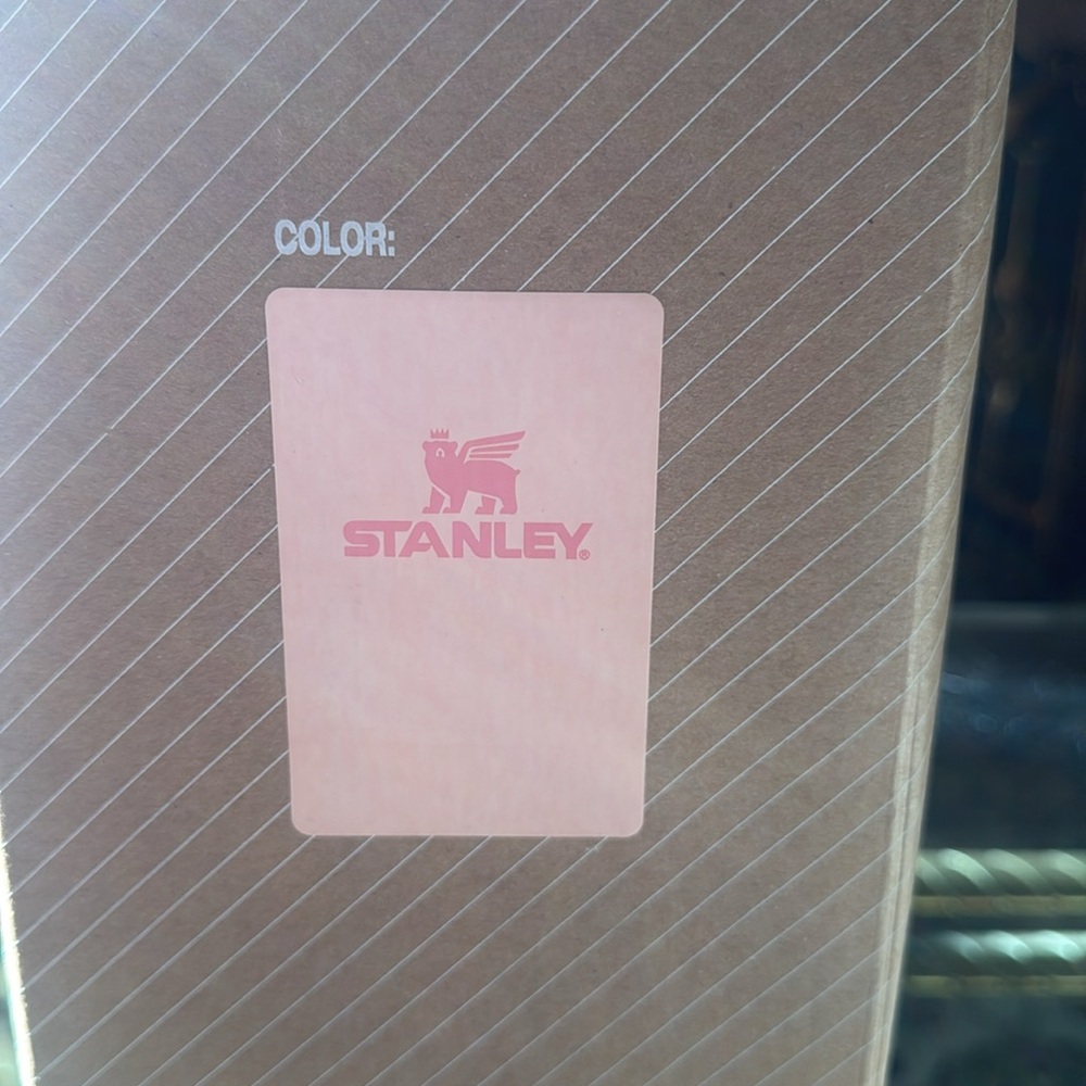 Stanley Pink Insulated Tumbler - Picture 6 of 7